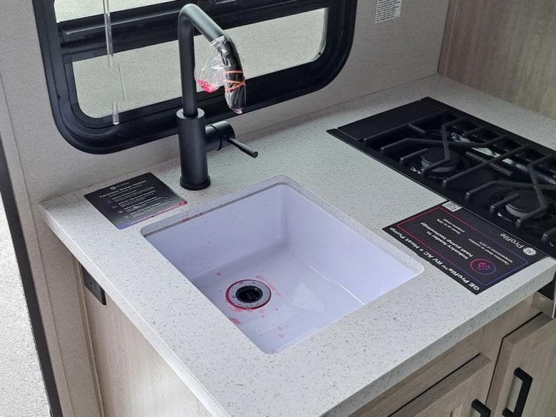 2026 Coachmen 2026 Coachmen Catalina Summit Series 7 - thumbnail 16