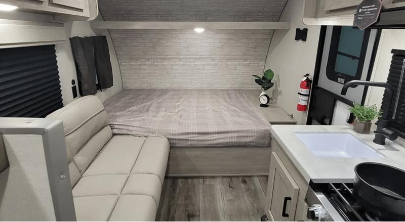 2026 Coachmen 2026 Coachmen Catalina Summit Series 7 - thumbnail 35