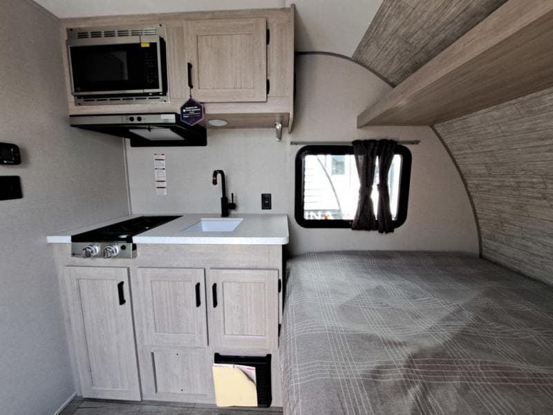 2026 Coachmen 2026 Coachmen Catalina Summit Series 7 - thumbnail 8