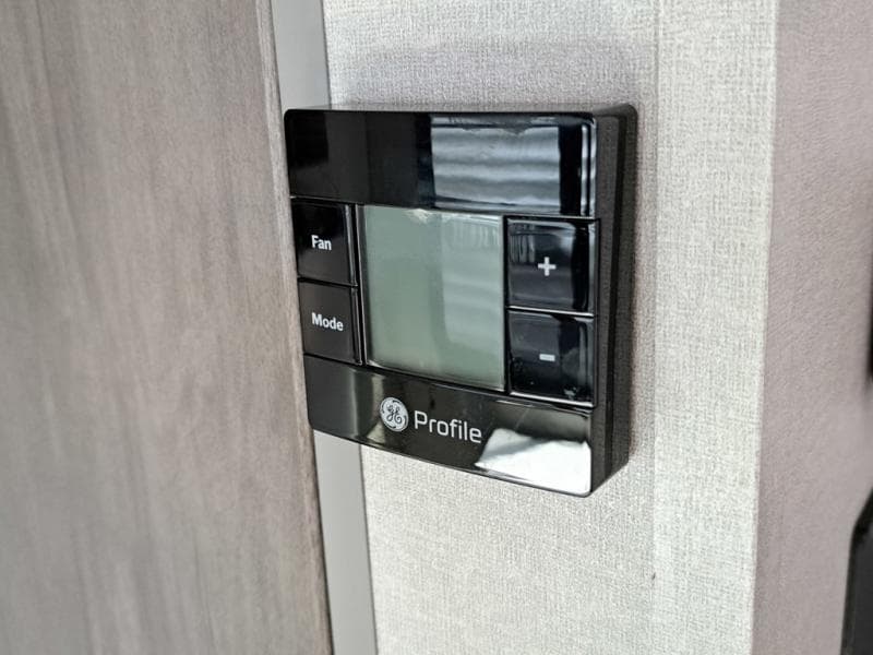 2026 Coachmen 2026 Coachmen Catalina Summit Series 7 - thumbnail 23