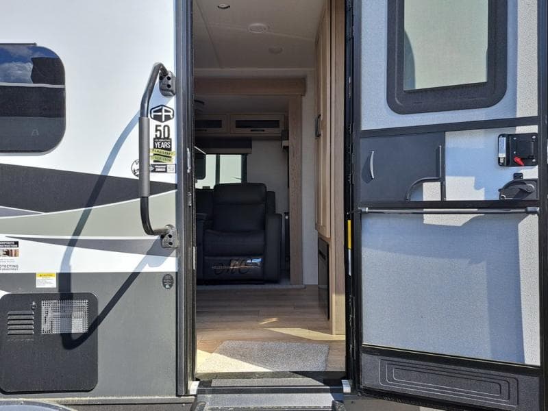 2025 Flagstaff 2025 Flagstaff Micro Lite - thumbnail 7