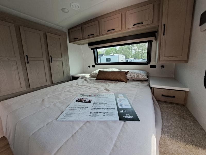 2025 Flagstaff 2025 Flagstaff Micro Lite - thumbnail 8