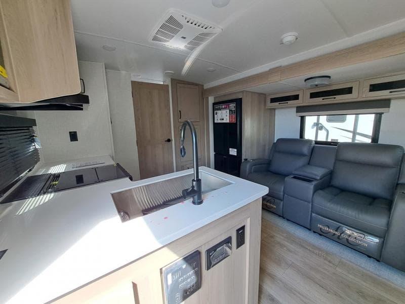 2025 Flagstaff 2025 Flagstaff Micro Lite - thumbnail 9