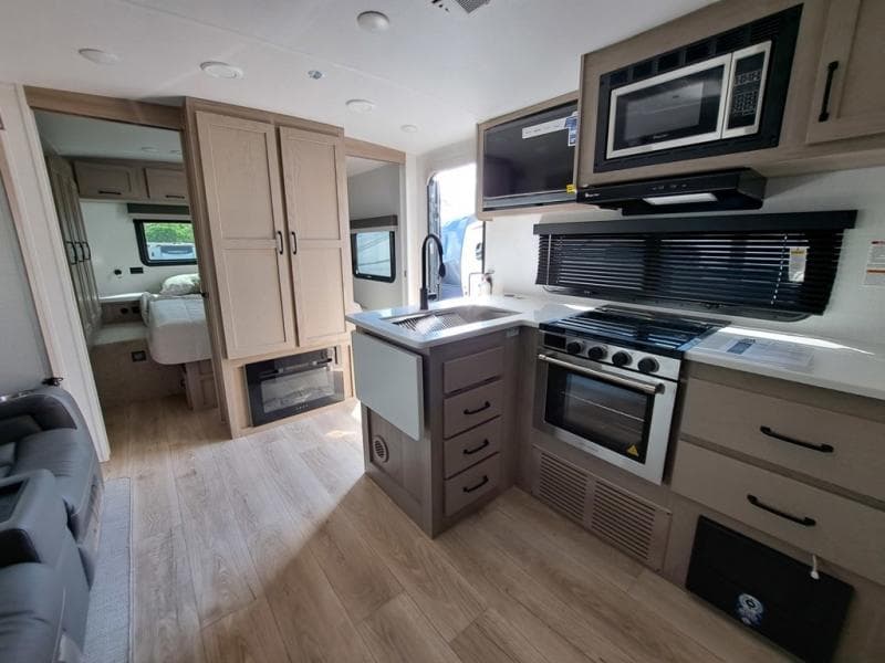 2025 Flagstaff 2025 Flagstaff Micro Lite - thumbnail 11