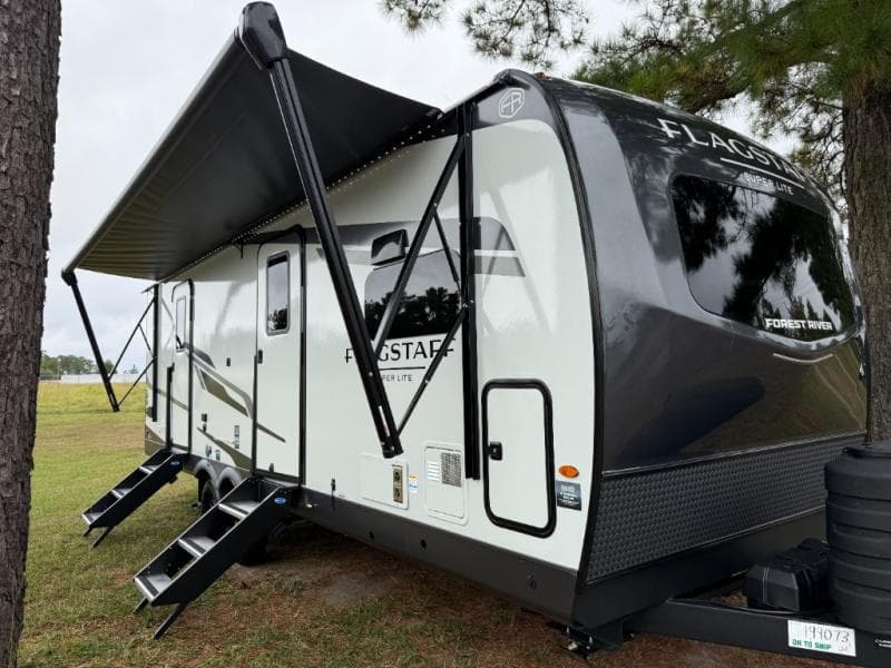 2026 Forest River Flagstaff Super Lite 26FKBS