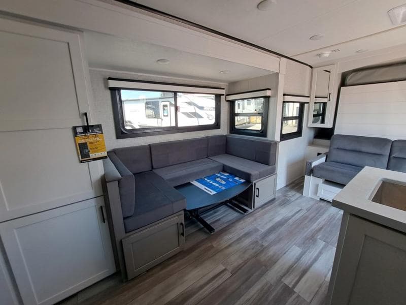 2025 Jayco 2025 Jayco Jay Feather - thumbnail 11