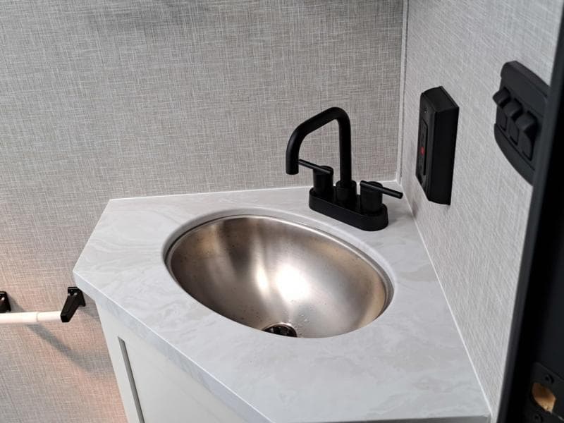 2025 Jayco 2025 Jayco Jay Feather - thumbnail 33