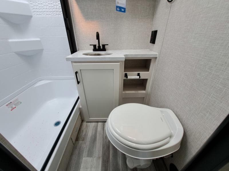 2025 Jayco 2025 Jayco Jay Feather - thumbnail 14