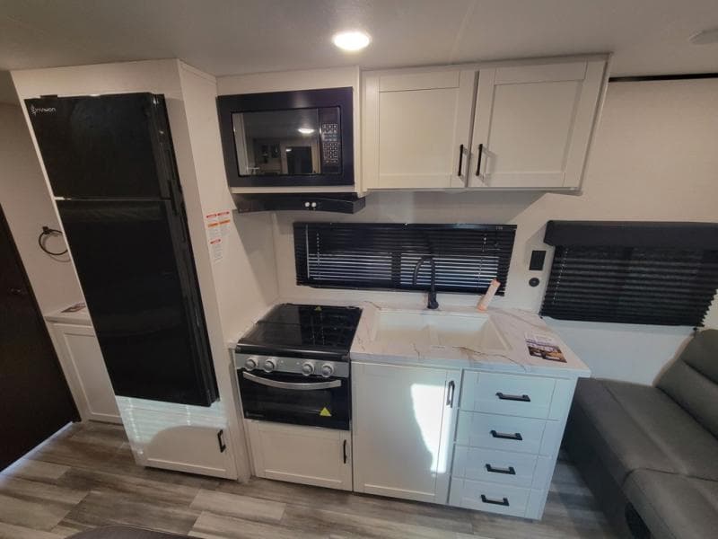 2026 Jayco 2026 Jayco Jay Flight SLX - thumbnail 16