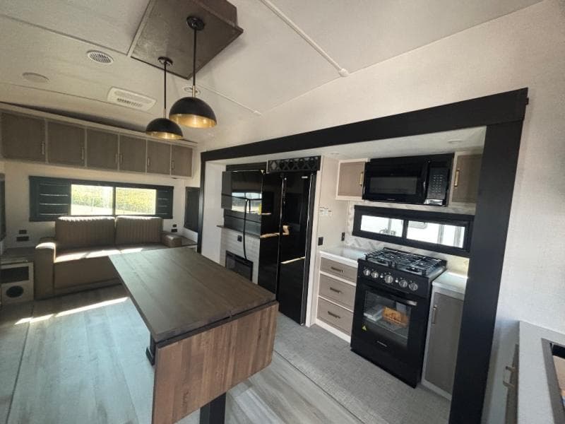 2026 Forest River 2026 Forest River Wildwood Heritage Glen - thumbnail 10