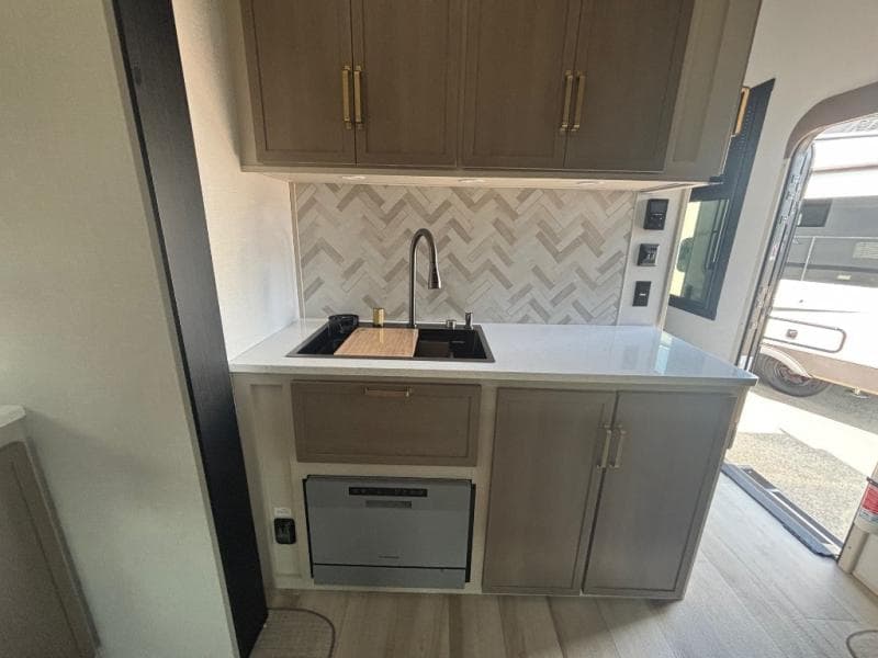 2026 Forest River 2026 Forest River Wildwood Heritage Glen - thumbnail 17