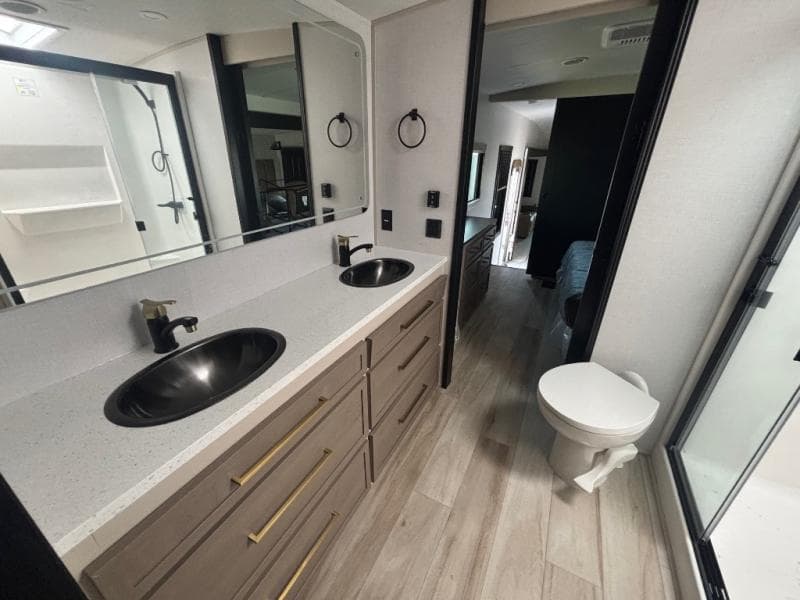 2026 Forest River 2026 Forest River Wildwood Heritage Glen - thumbnail 24