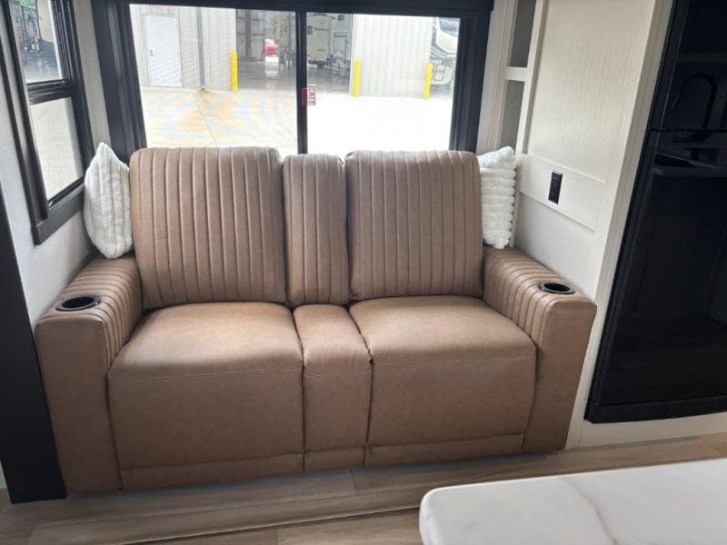 2025 Forest River 2025 Forest River Wildwood X-Lite - thumbnail 14