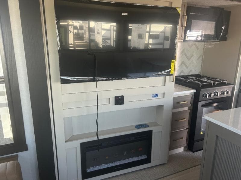 2026 Forest River 2026 Forest River Wildwood Heritage Glen - thumbnail 6