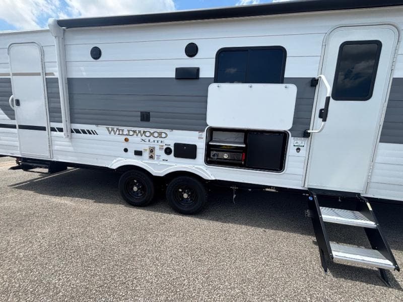 2026 Forest River Wildwood X-Lite 263BHXL