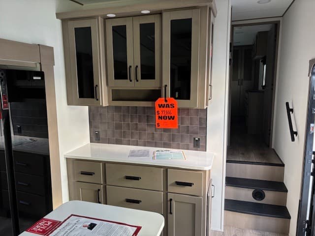 2026 Grand Design 2026 Grand Design Reflection - thumbnail 15