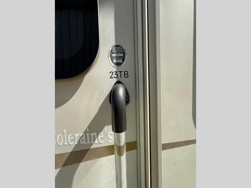 2017 Thor Motor Coach 2017 Thor Motor Coach Compass - thumbnail 6