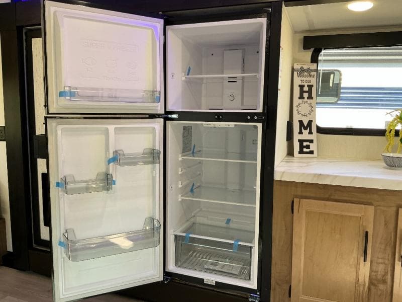 2025 Forest River 2025 Forest River Cherokee Grey Wolf - thumbnail 15