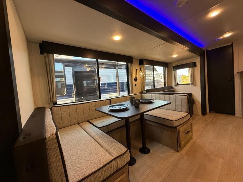 2026 Forest River 2026 Forest River Cherokee Wolf Den - thumbnail 19