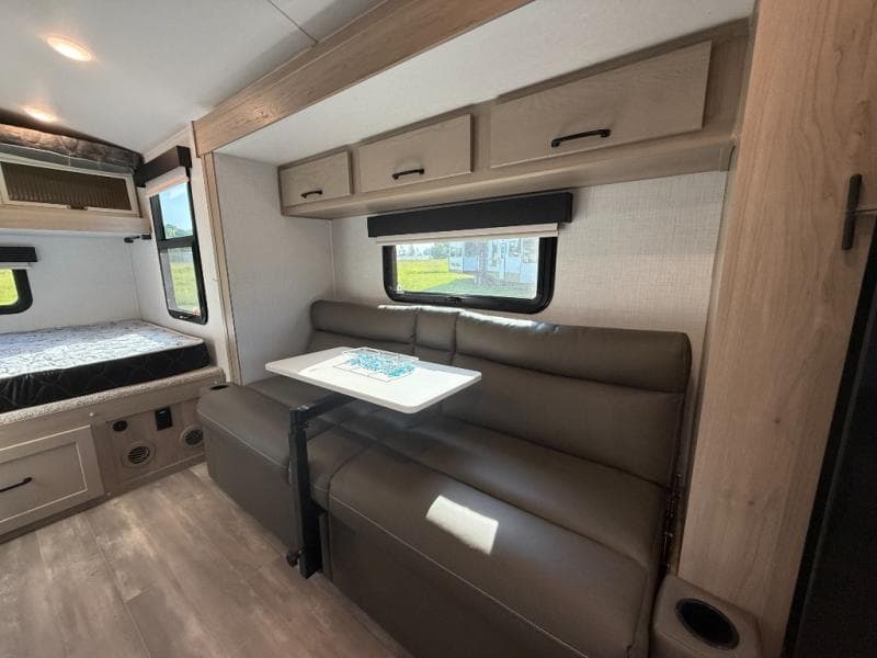 2024 Flagstaff 2024 Flagstaff E-Pro - thumbnail 14