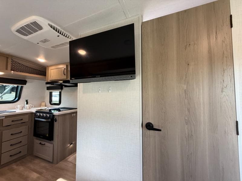 2024 Flagstaff 2024 Flagstaff E-Pro - thumbnail 17