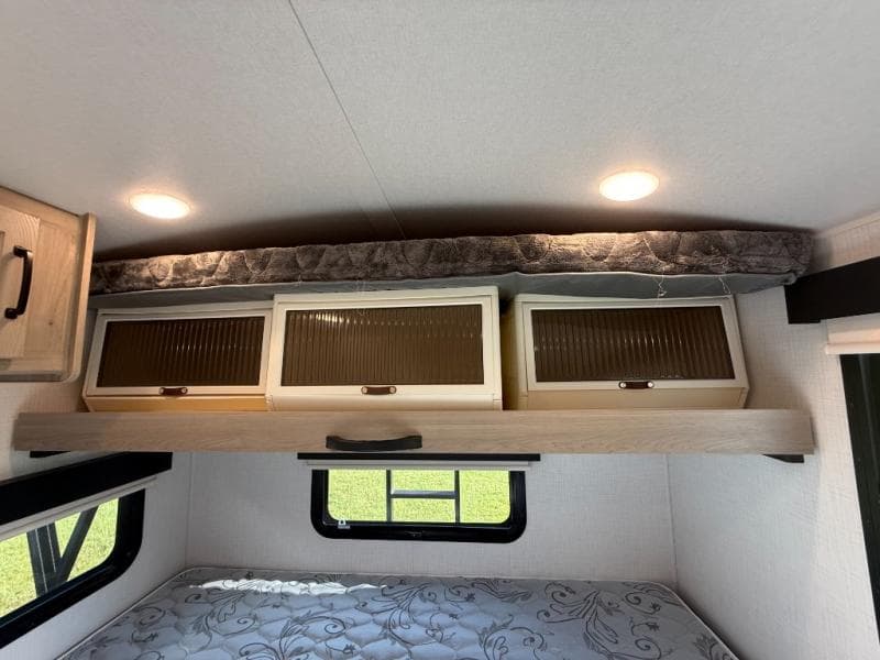 2024 Flagstaff 2024 Flagstaff E-Pro - thumbnail 25