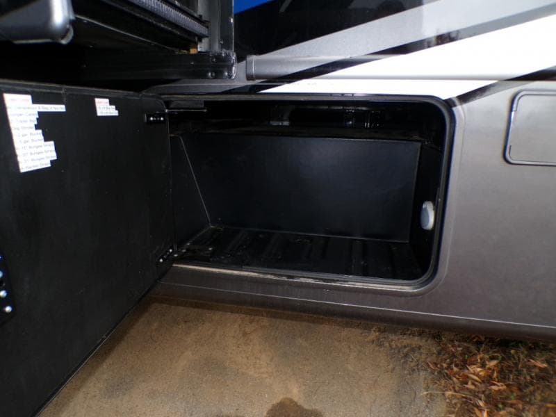 2022 Thor Motor Coach 2022 Thor Motor Coach Omni - thumbnail 11