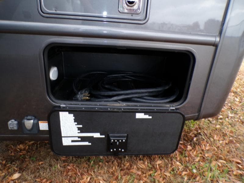 2022 Thor Motor Coach 2022 Thor Motor Coach Omni - thumbnail 12