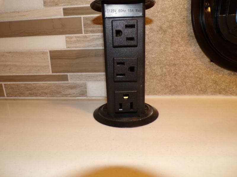 2022 Thor Motor Coach 2022 Thor Motor Coach Omni - thumbnail 37