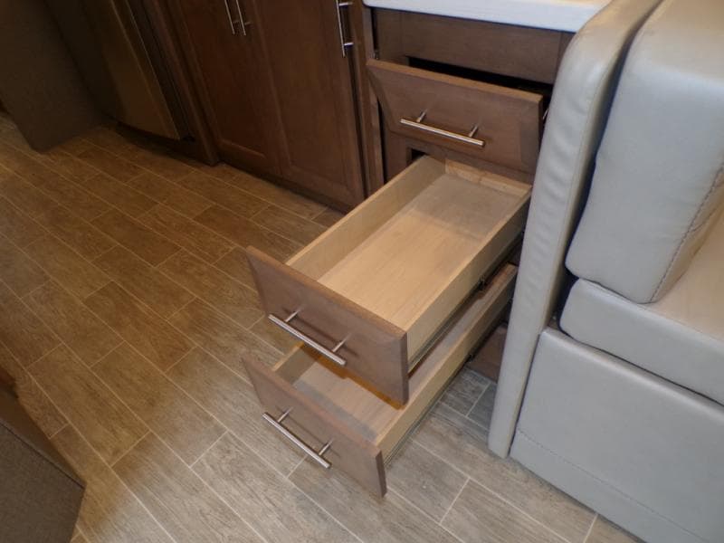 2022 Thor Motor Coach 2022 Thor Motor Coach Omni - thumbnail 39