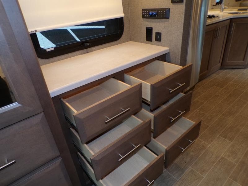 2022 Thor Motor Coach 2022 Thor Motor Coach Omni - thumbnail 55