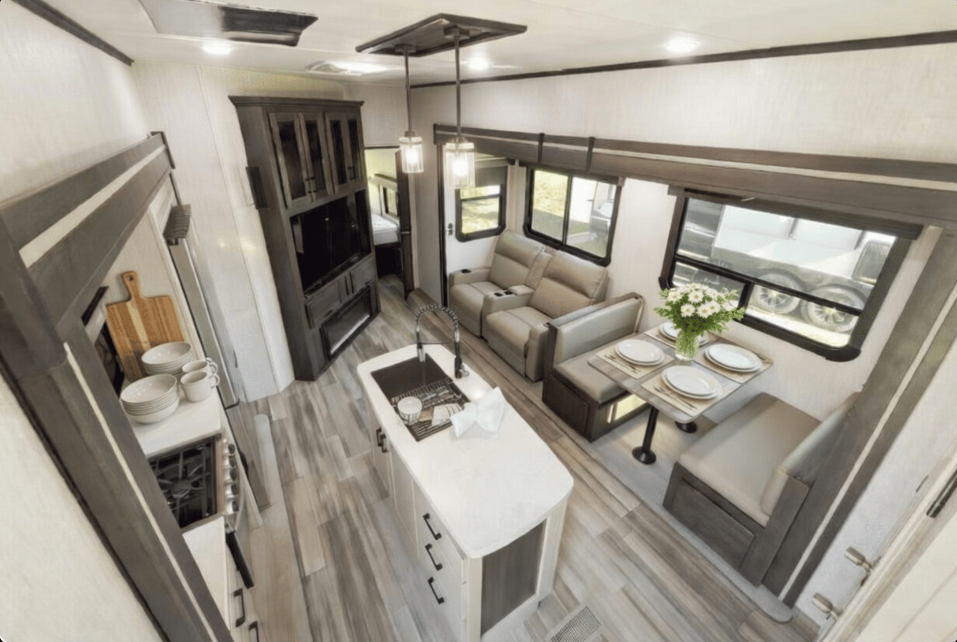 2022 CrossRoads 2022 CrossRoads Suncruiser - thumbnail 6