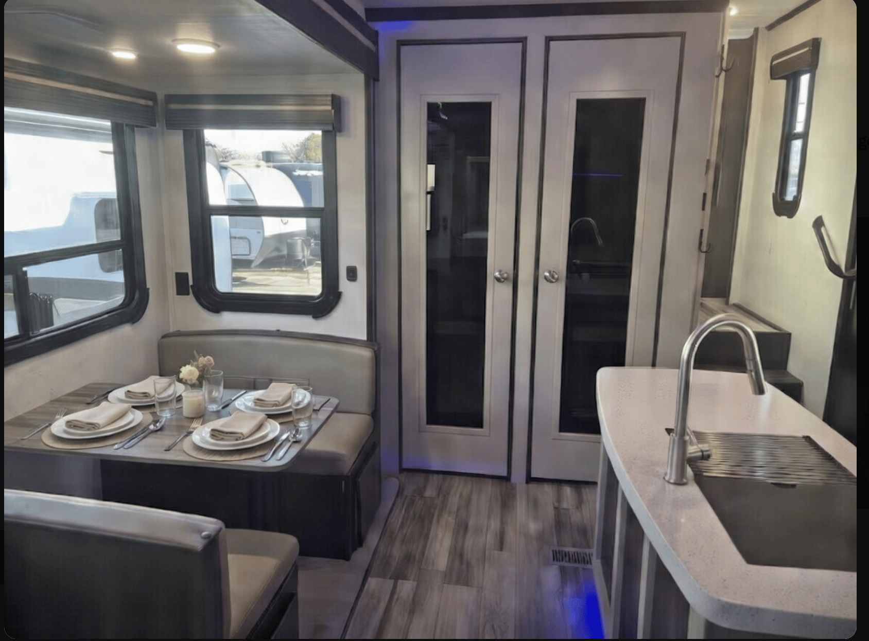 2022 CrossRoads 2022 CrossRoads Suncruiser - thumbnail 7