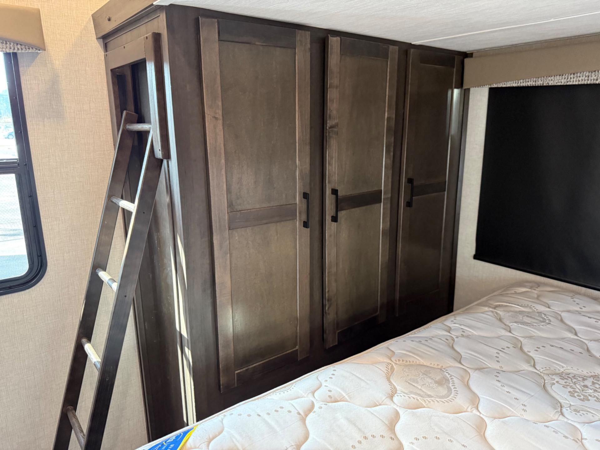 2022 CrossRoads 2022 CrossRoads Suncruiser - thumbnail 35