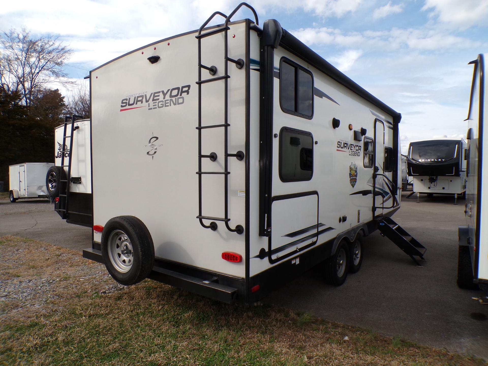 2021 Surveyor 2021 Surveyor Legend - thumbnail 6