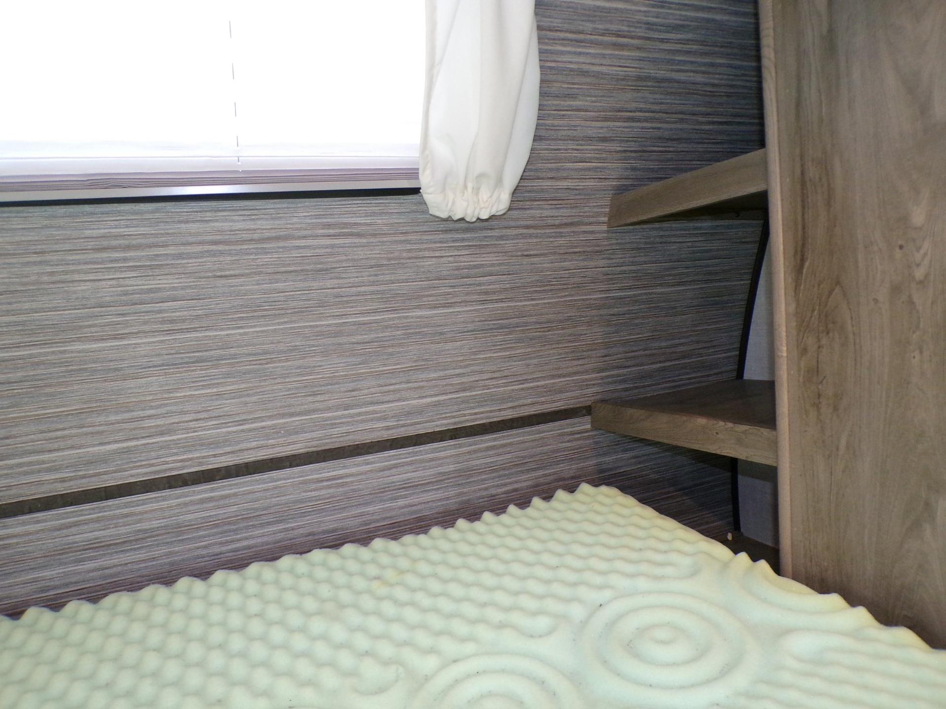 2021 Surveyor 2021 Surveyor Legend - thumbnail 41