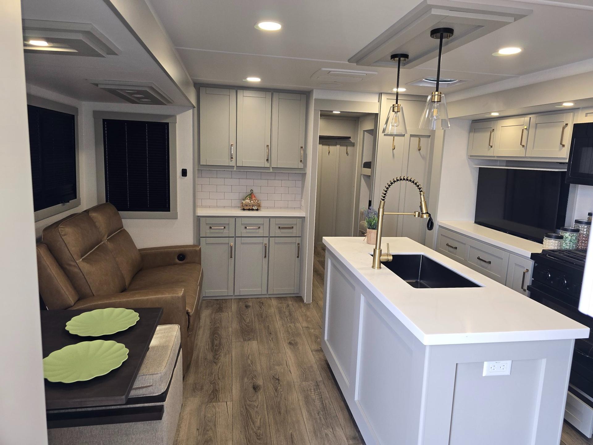 2026 Brinkley RV 2026 Brinkley RV Model Z Air - thumbnail 13
