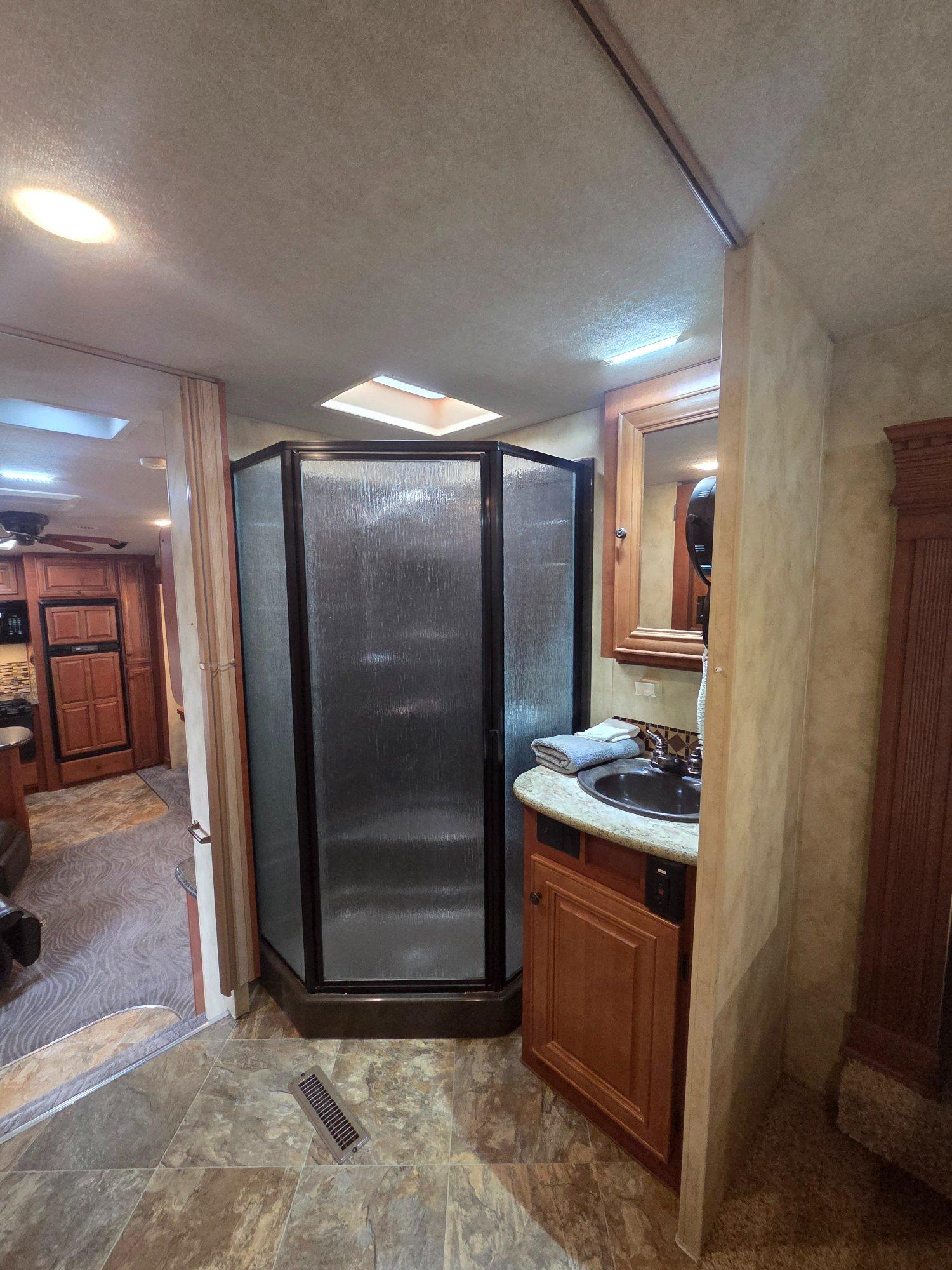 2014 Northwood 2014 Northwood Arctic Fox - thumbnail 11