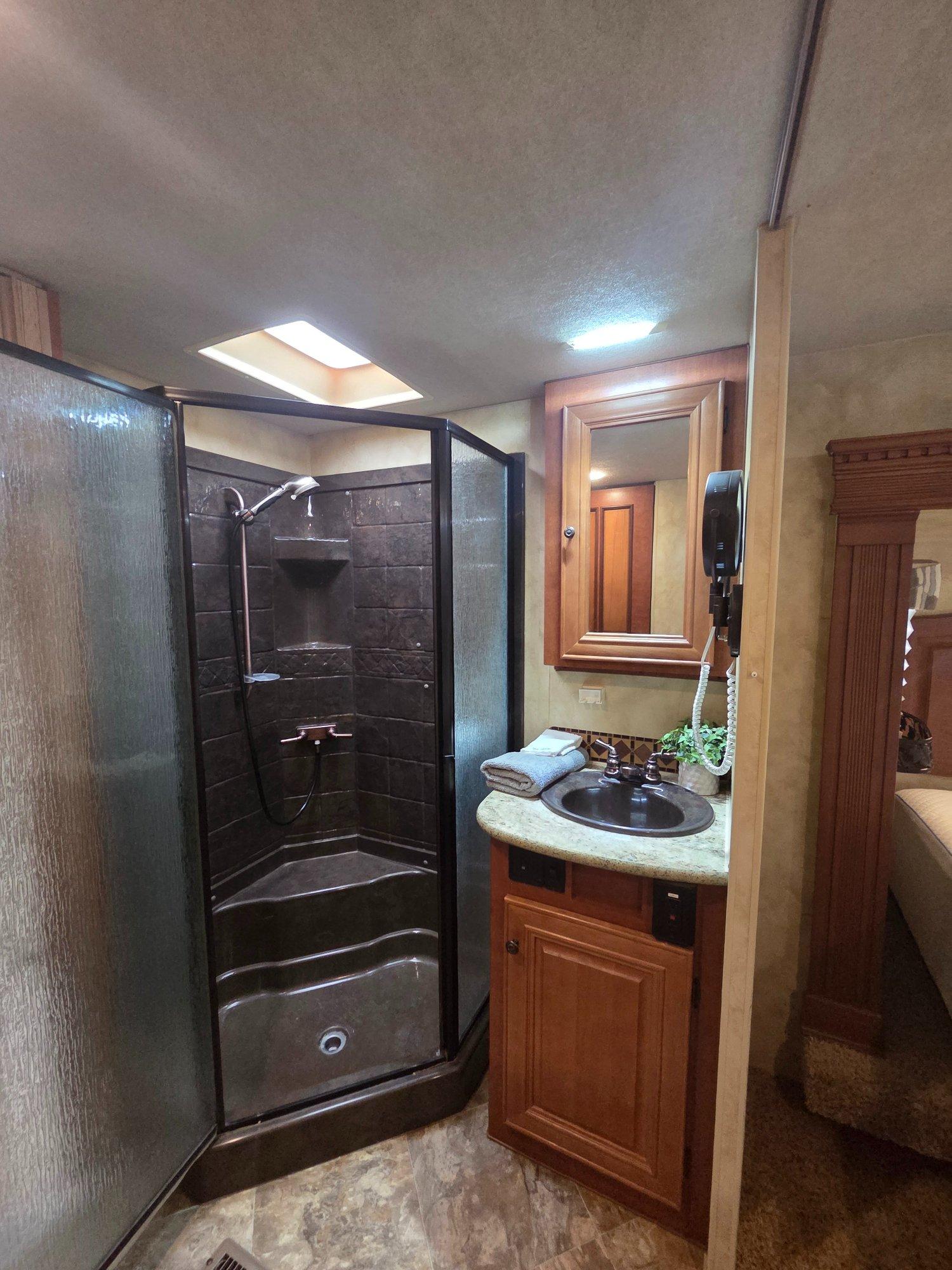 2014 Northwood 2014 Northwood Arctic Fox - thumbnail 14