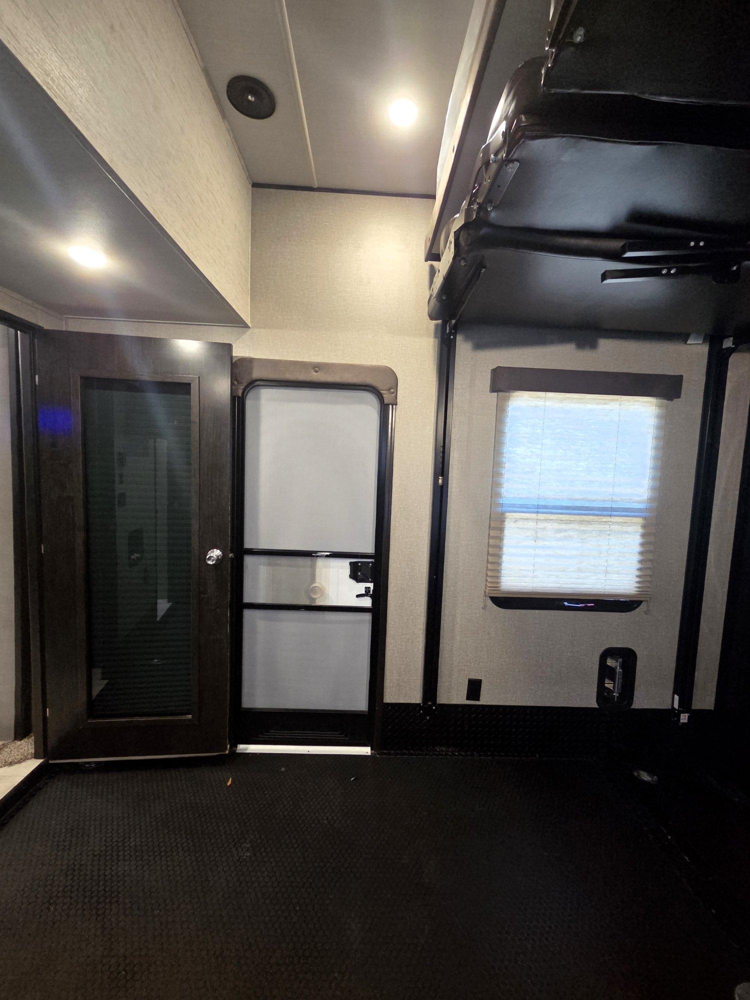 2019 Grand Design 2019 Grand Design Momentum M-Class - thumbnail 25