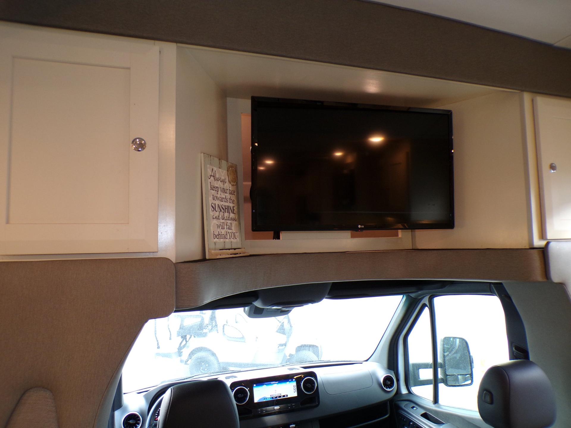 2023 Tiffin Motorhomes 2023 Tiffin Motorhomes Wayfarer - thumbnail 26