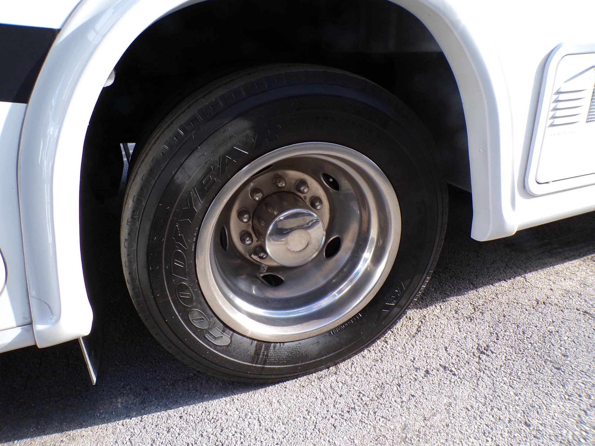 2022 Forest River 2022 Forest River FR3 - thumbnail 7