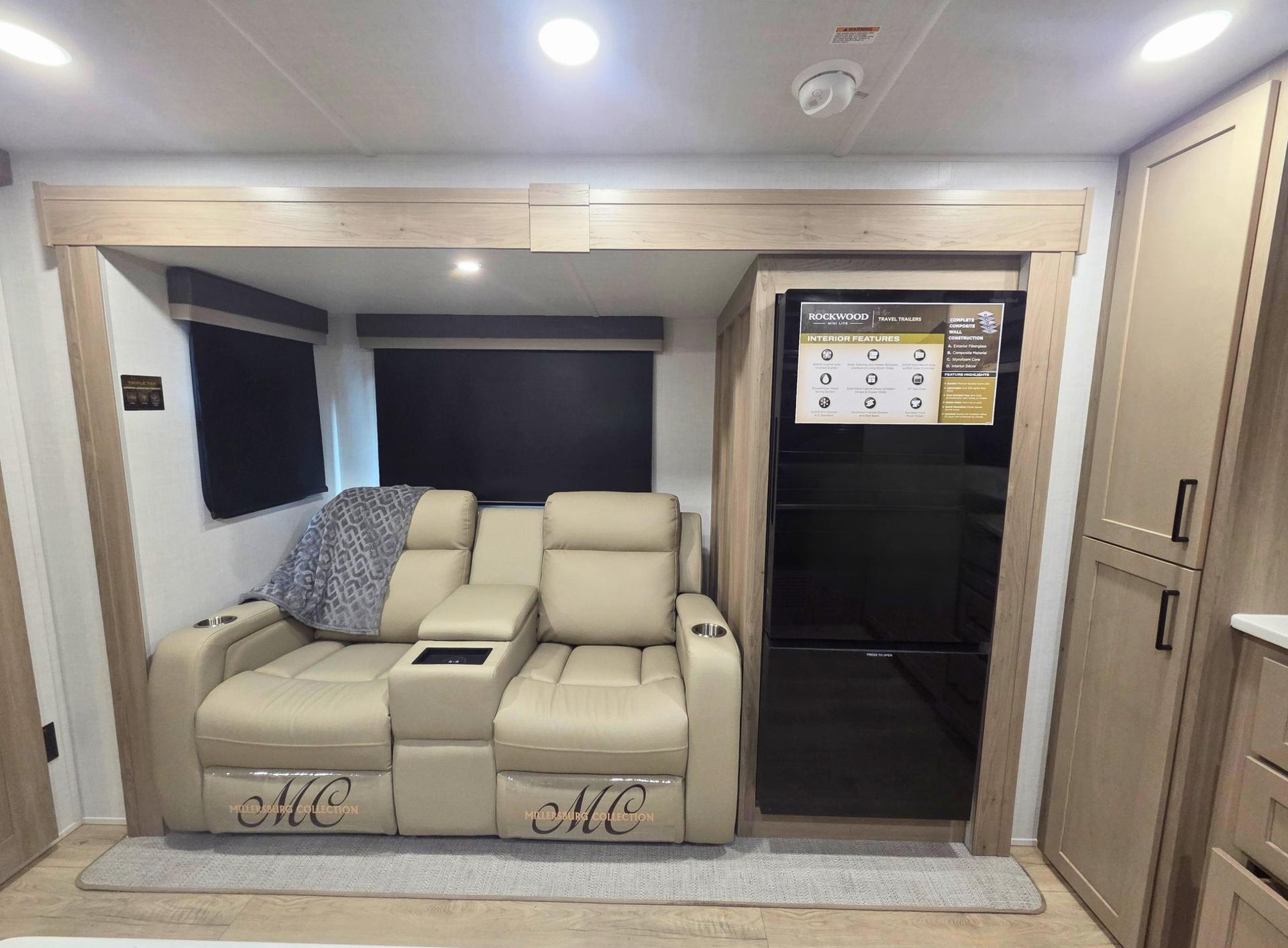 2026 Forest River 2026 Forest River Rockwood Mini Lite - thumbnail 7