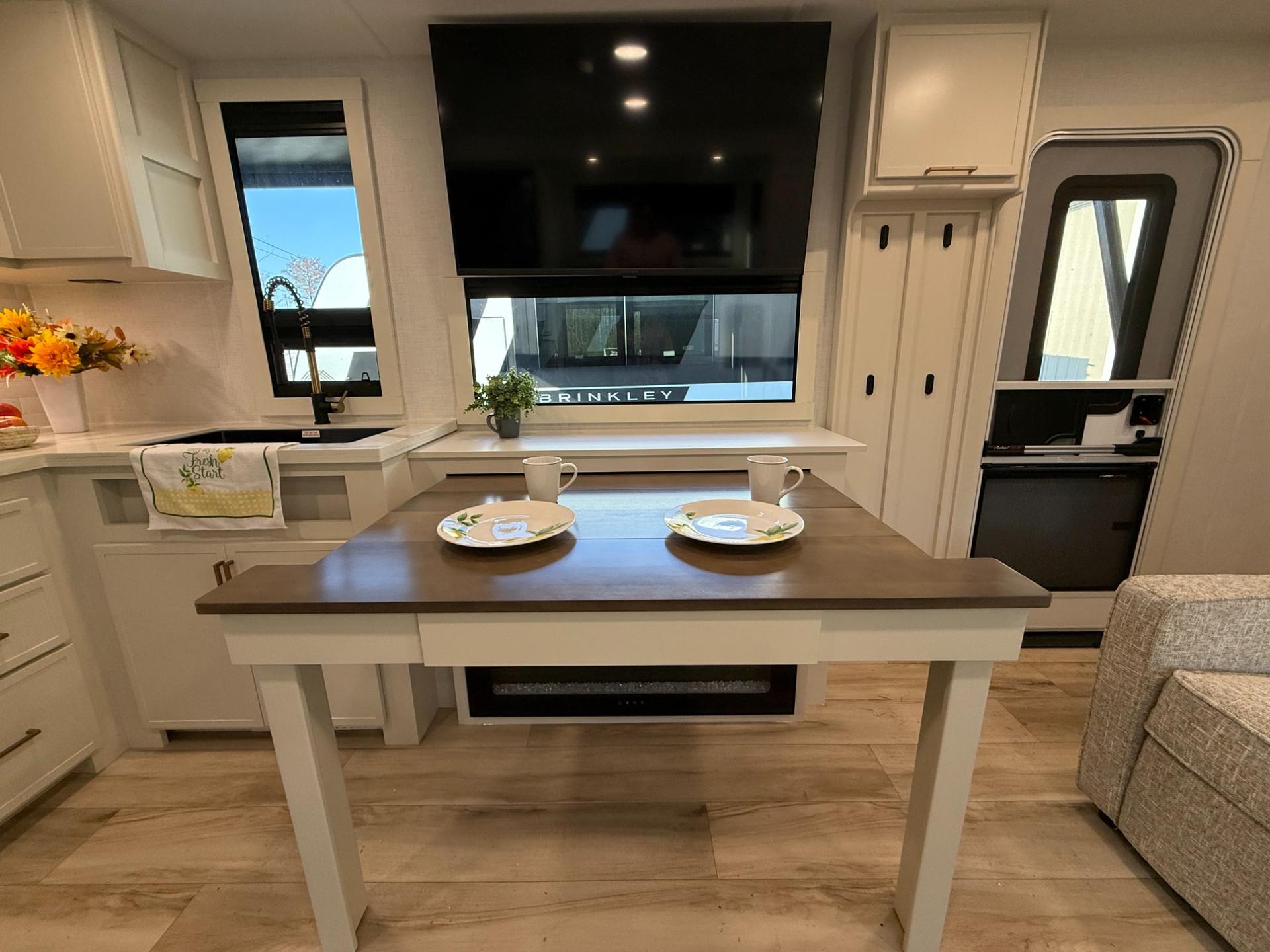 2026 Brinkley RV 2026 Brinkley RV Model I - thumbnail 14