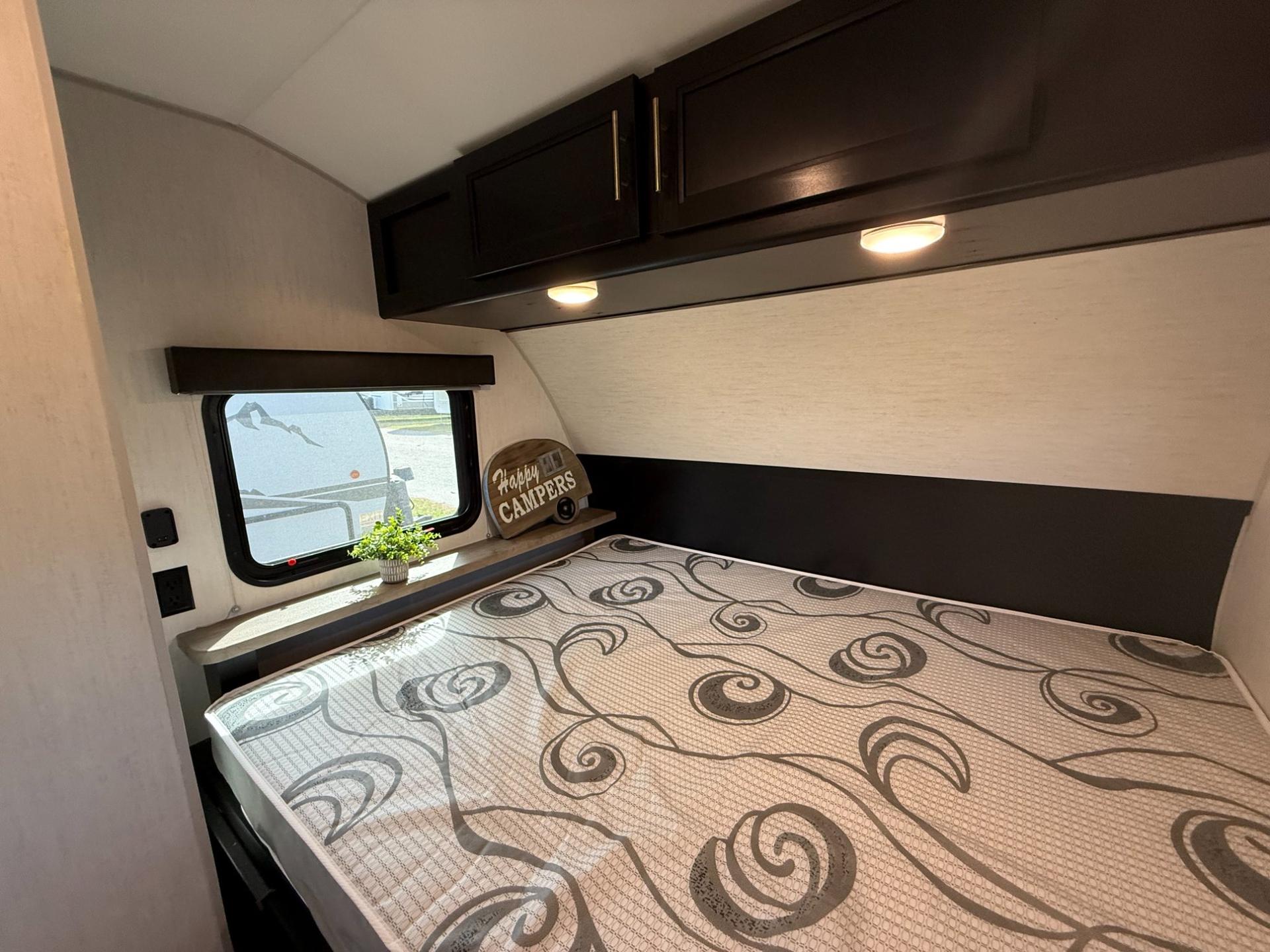 2022 Forest River 2022 Forest River Cherokee Wolf Pup - thumbnail 19