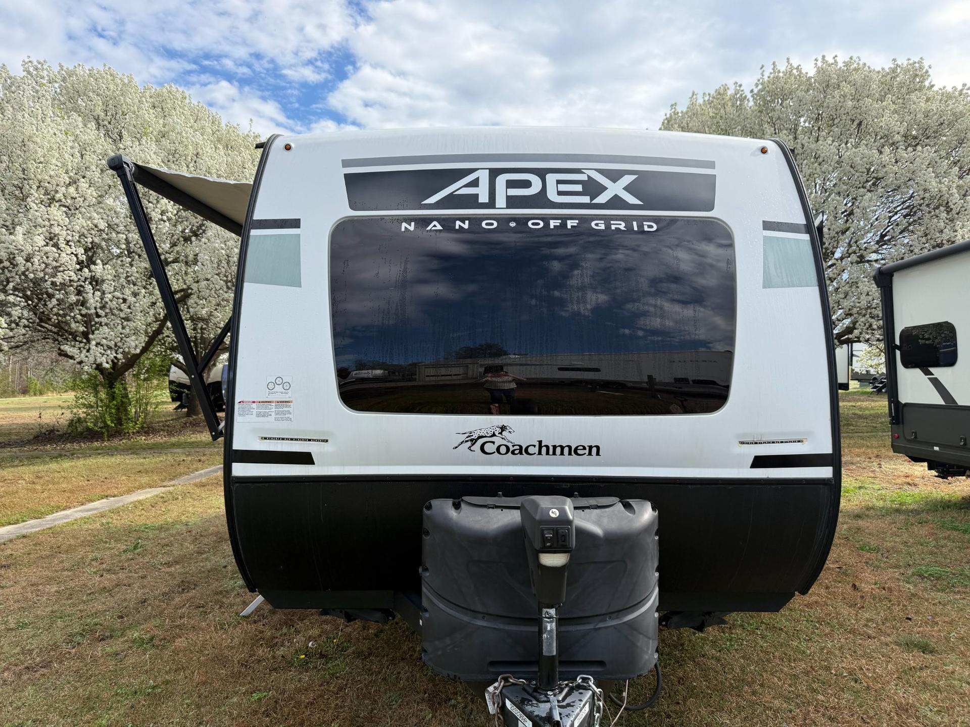 2022 Coachmen 2022 Coachmen Apex Nano - thumbnail 3