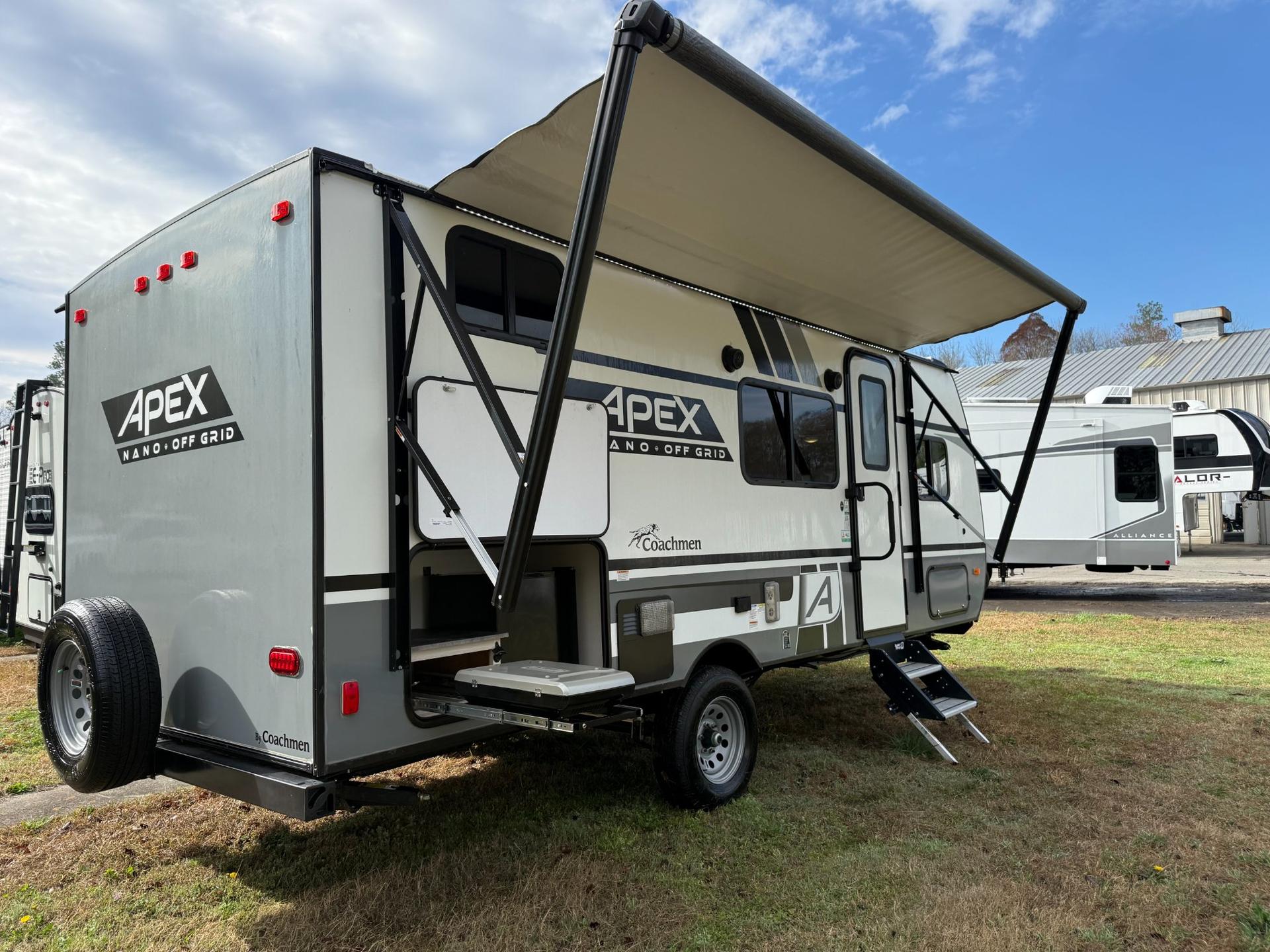 2022 Coachmen 2022 Coachmen Apex Nano - thumbnail 30