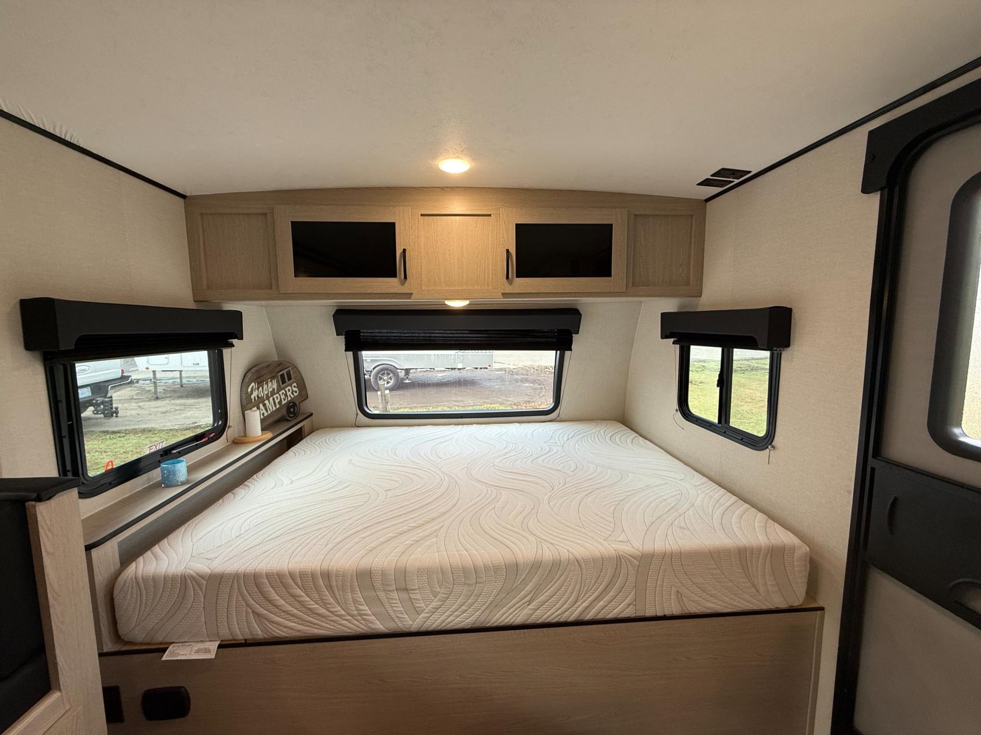 2022 Coachmen 2022 Coachmen Apex Nano - thumbnail 25