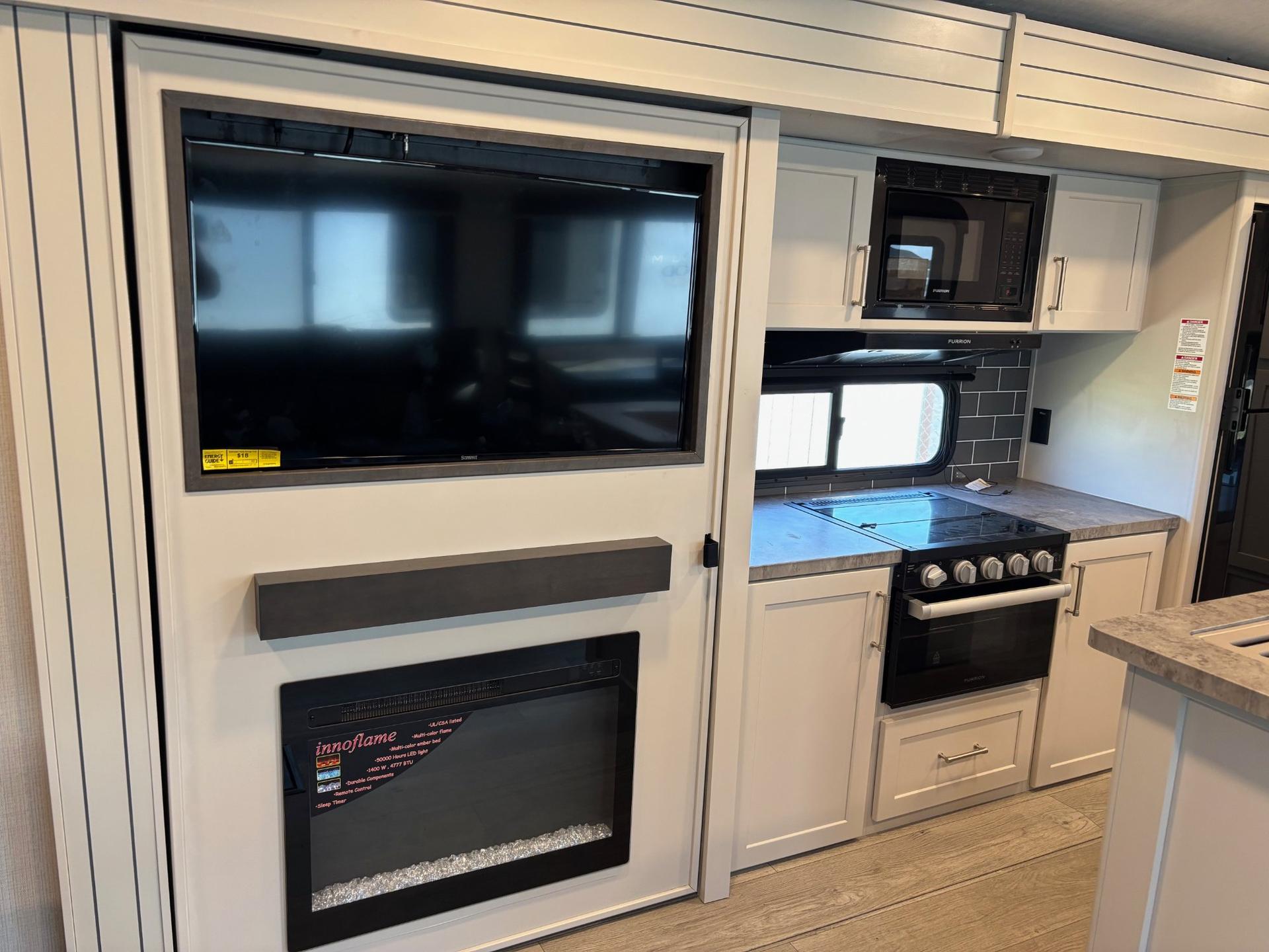 2025 Keystone RV 2025 Keystone RV Keystone Cougar - thumbnail 18