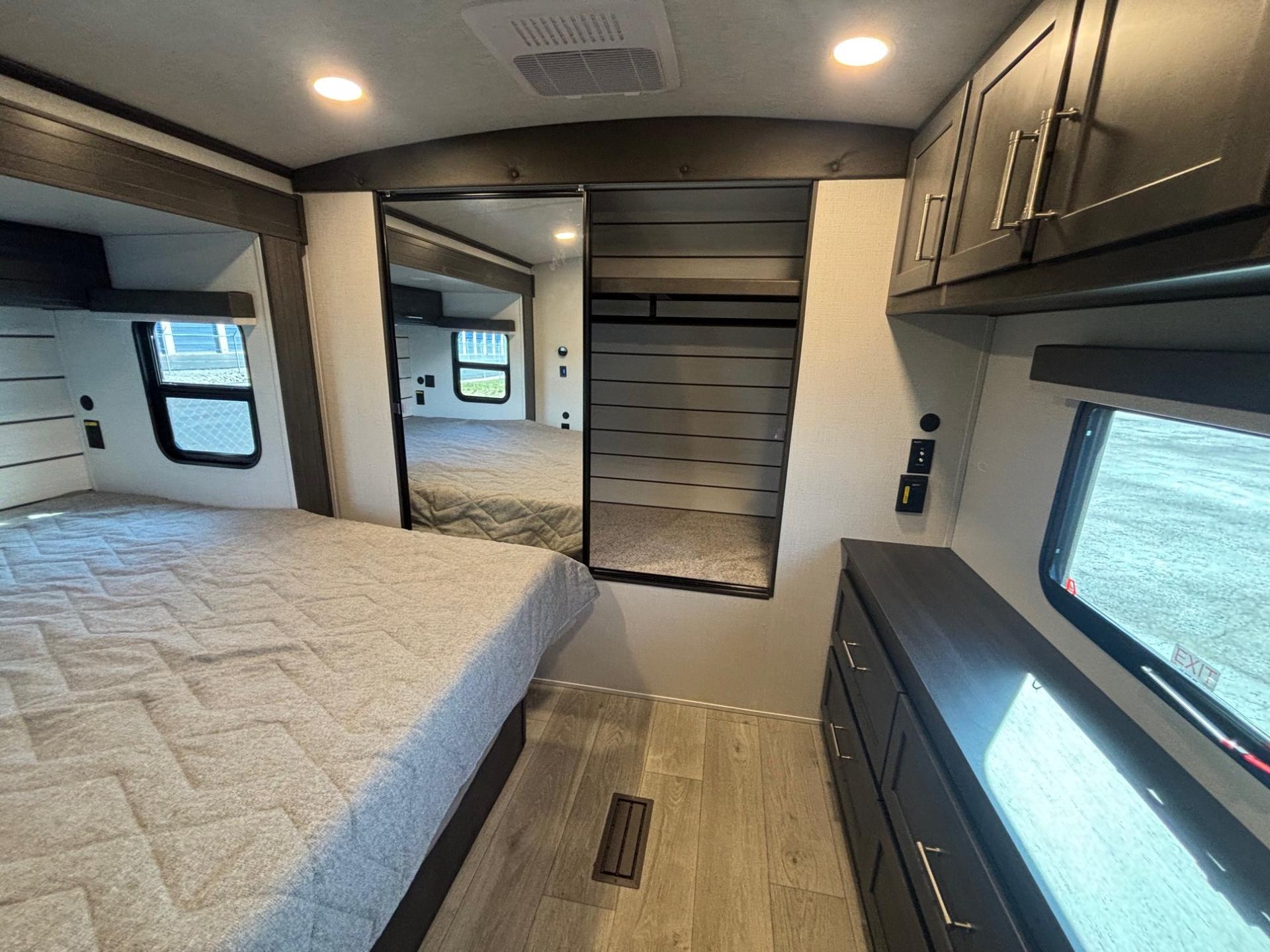 2025 Keystone RV 2025 Keystone RV Keystone Cougar - thumbnail 27